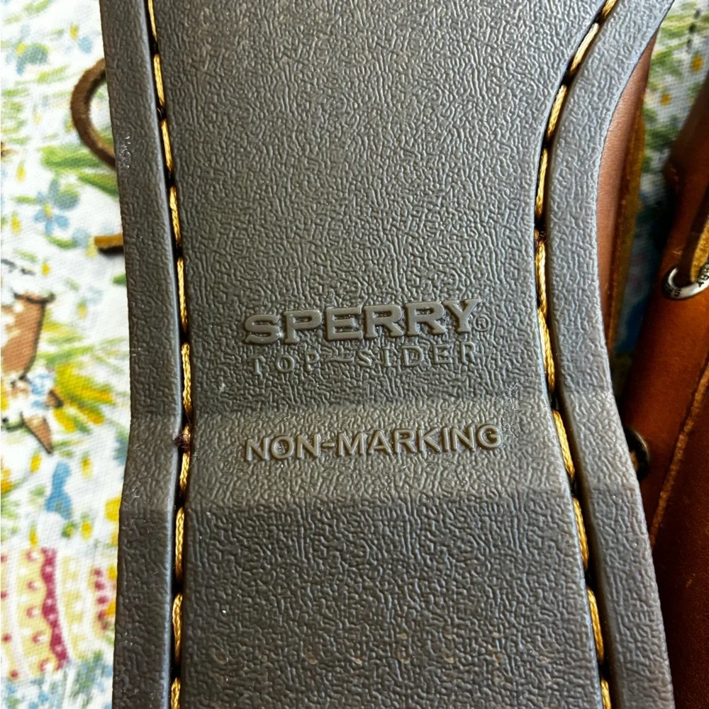 Sperry Classic Men's Brown Leather Boat Shoes - Picture 6 of 7